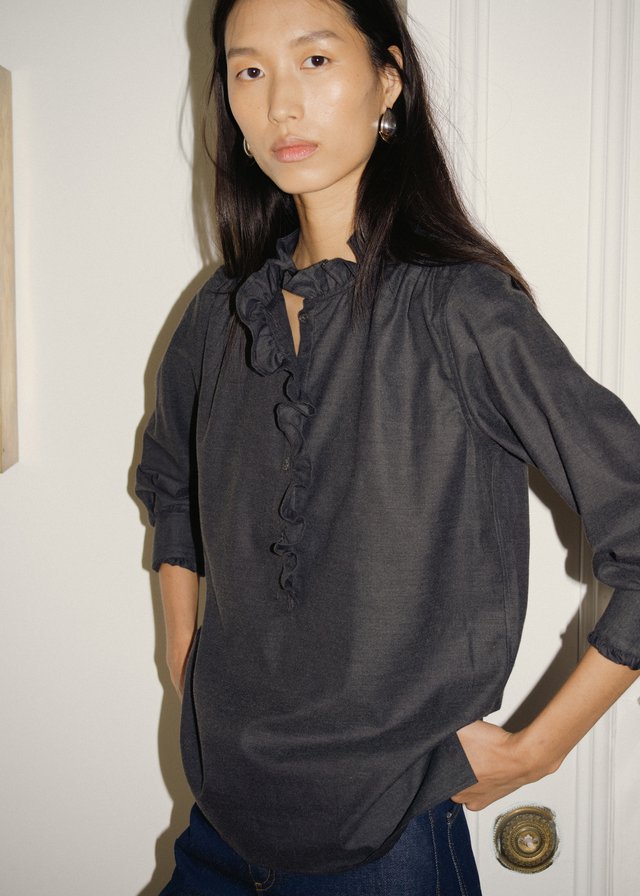 Aime_Alma Shirt_Charcoal_01_.jpg