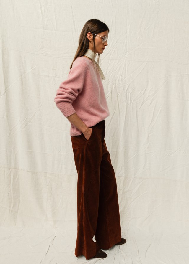 Aime_Auteuil Cashmere Jumper_Rose & Flint Corduroy Trouser_Rust_02.jpg