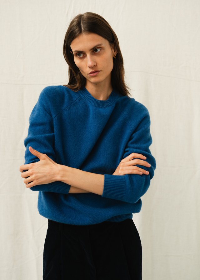 Aimé_Cadaques Jumper_Blue & Drake Corduroy Trouser_Navy_05.jpg