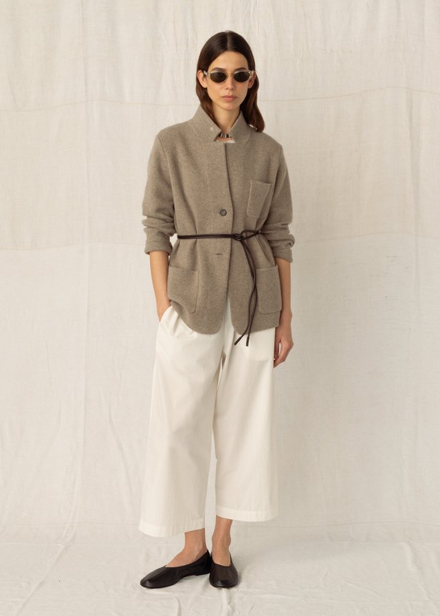 Aimé_ Gilda Cashmere Jacket_Peppercorn_01.jpg