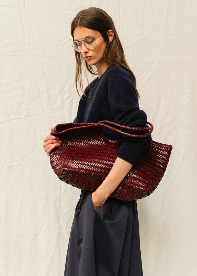 Dragon Diffusion_Nantucket Bag_Bordeaux_01.jpg