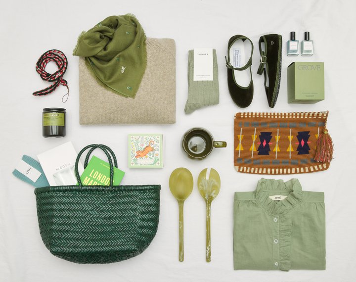 Gifting_Aime Flatlay.jpg